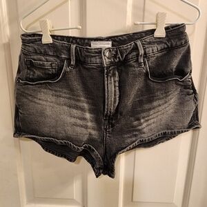 Good American Black Denim Shorts Size 8/29